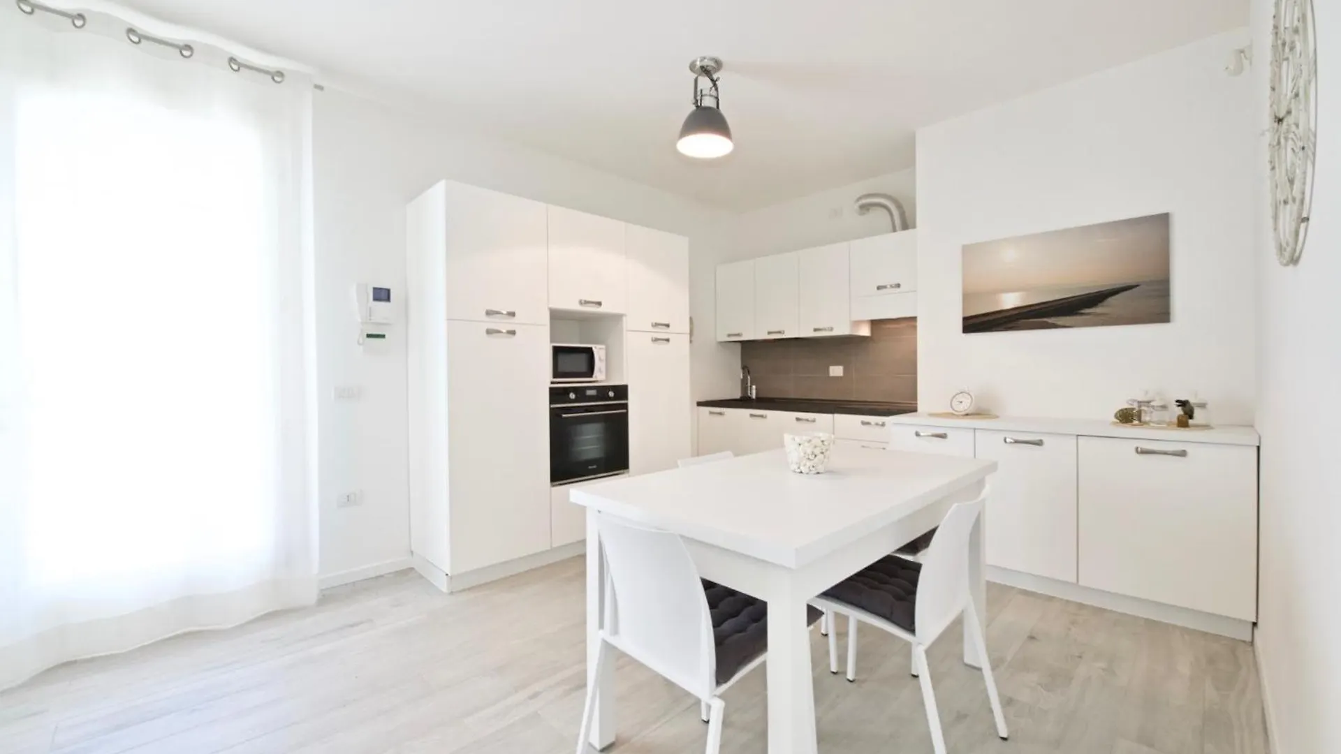 Wave Village Apartments ليدو دي يسولو