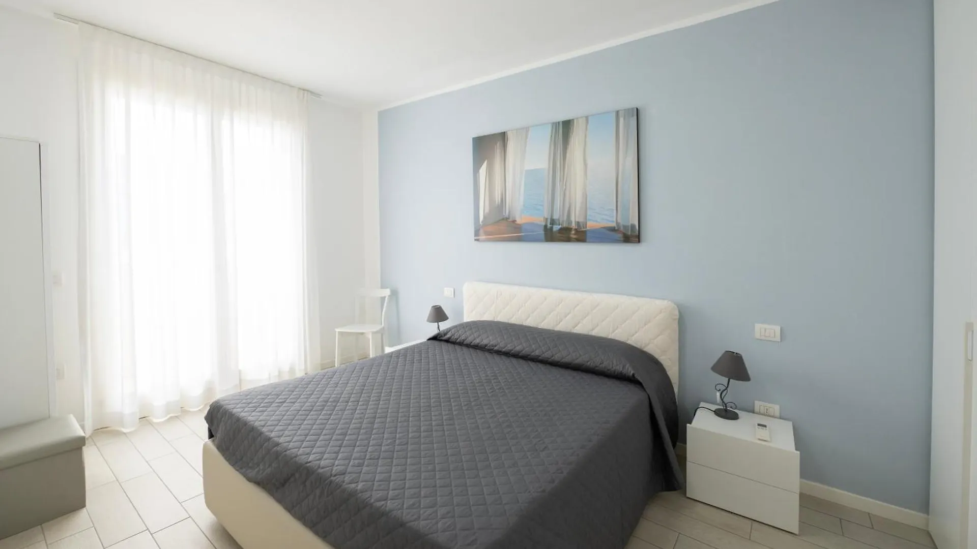 Wave Village Apartments ليدو دي يسولو
